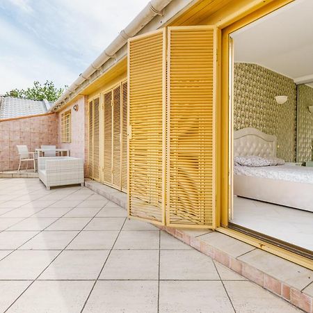 Deribasivska Cozy 4-Room Apartment Oděsa Exteriér fotografie