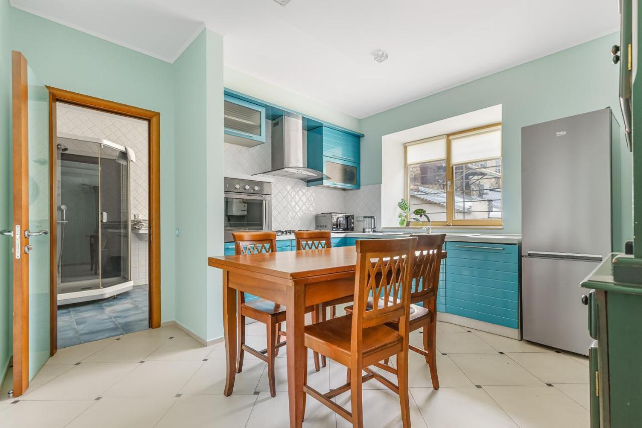 Deribasivska Cozy 4-Room Apartment Oděsa Exteriér fotografie