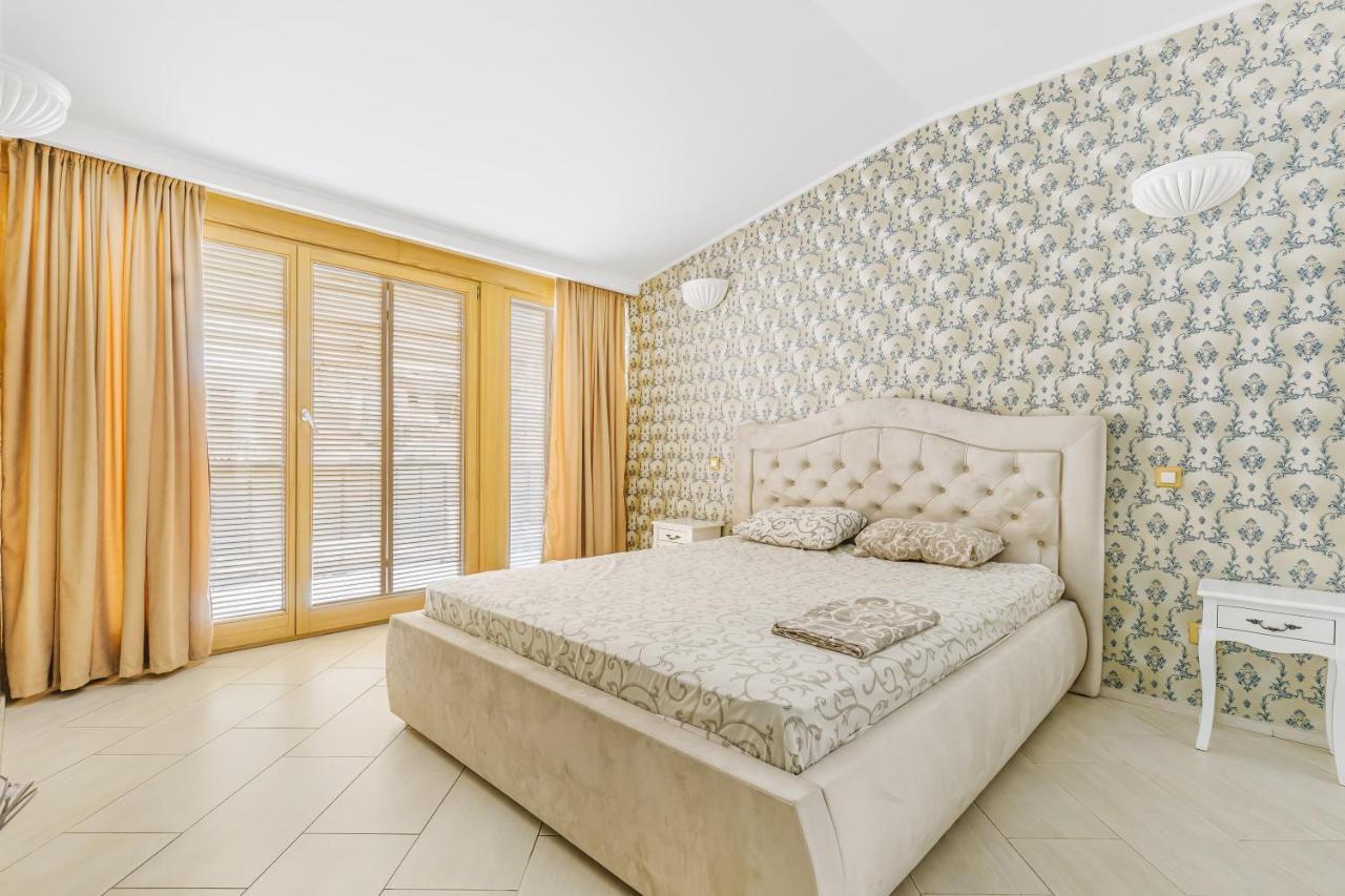 Deribasivska Cozy 4-Room Apartment Oděsa Exteriér fotografie