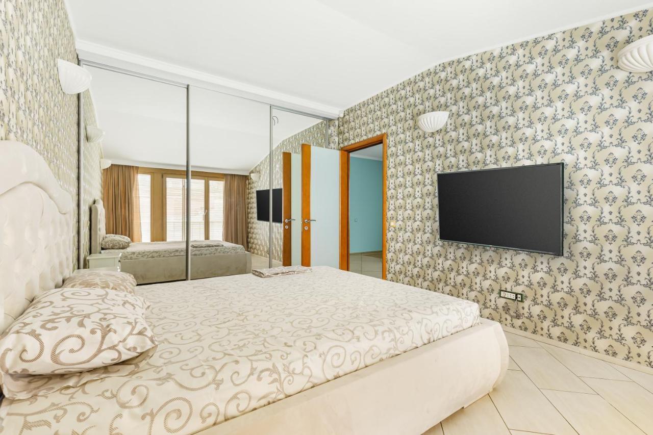 Deribasivska Cozy 4-Room Apartment Oděsa Exteriér fotografie