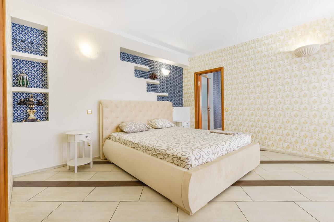 Deribasivska Cozy 4-Room Apartment Oděsa Exteriér fotografie